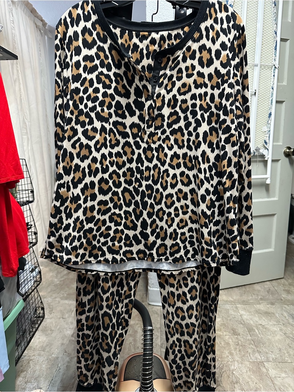 kate spade Leopard Print Pajama Set - Black & Brown & Cream